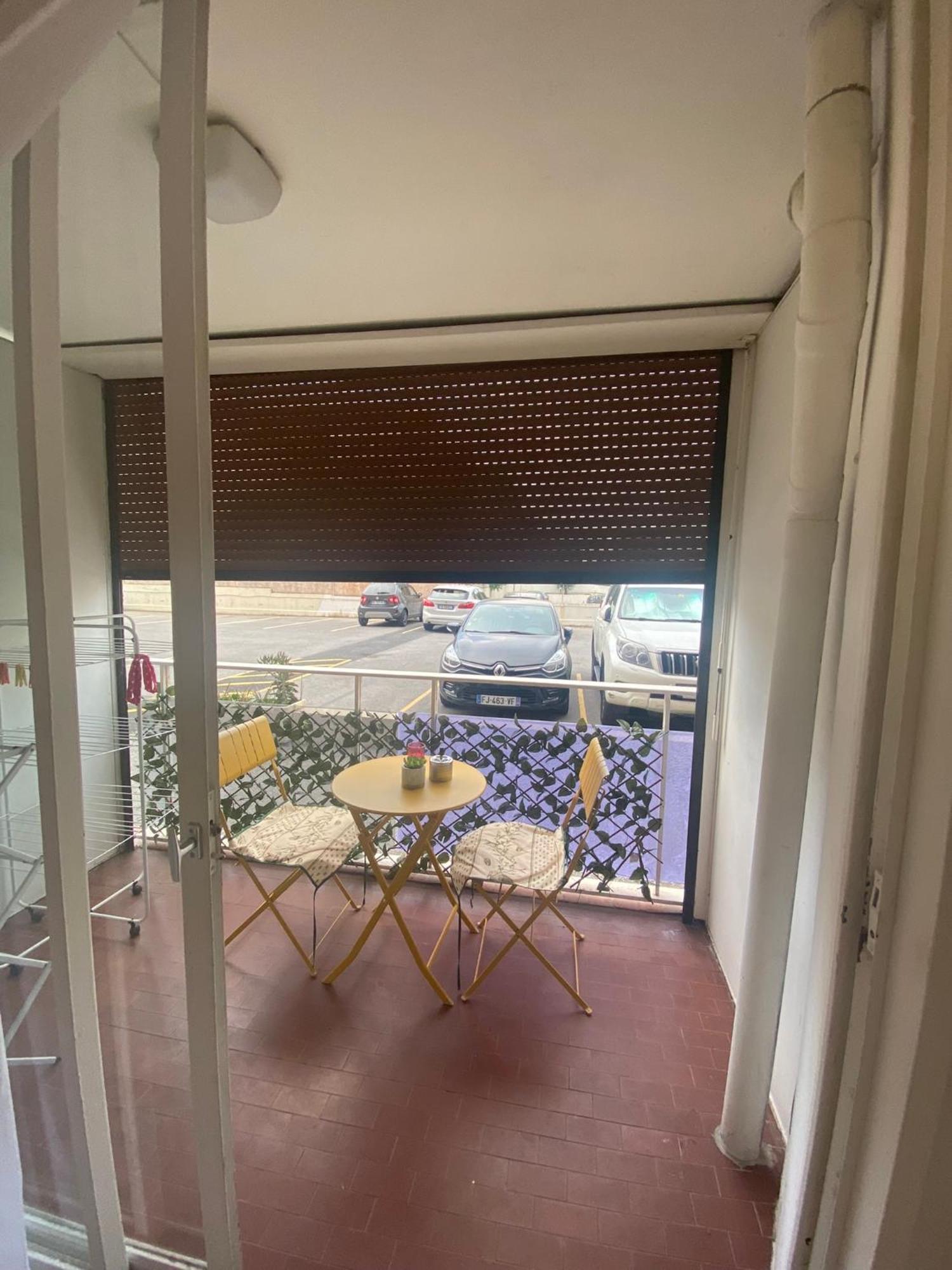 Joli Studio Neuf Av Terrasse A 50 M De La Mer Et Gare Rocabruna Exterior foto